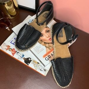 DV Skye Espadrilles in Black - Size 6.5